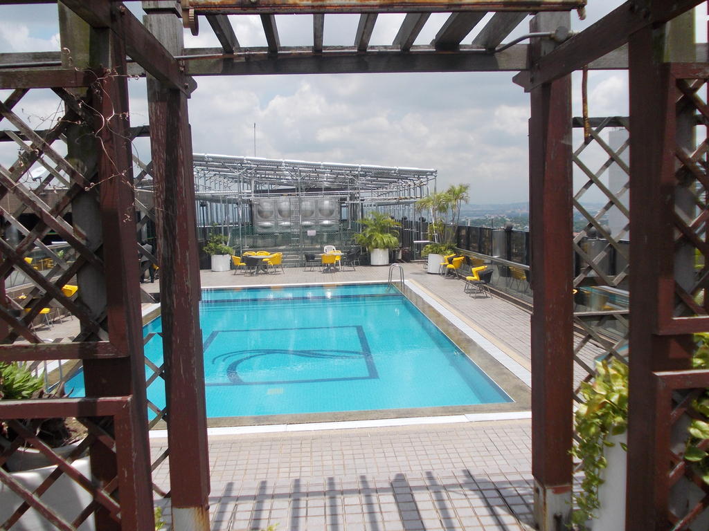 Quality Hotel Shah Alam Exterior foto